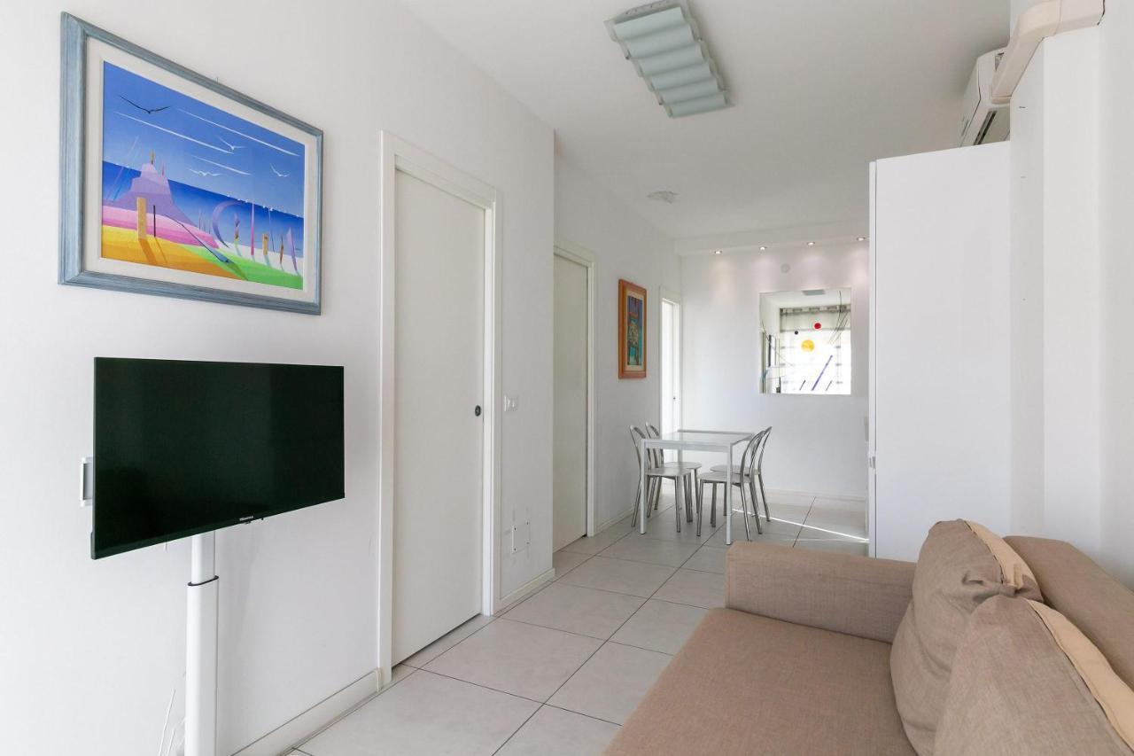 Residence Saint Nicholas Lido di Jesolo Esterno foto